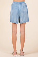 Easy Fit Denim Shorts in Lt Denim (REG)