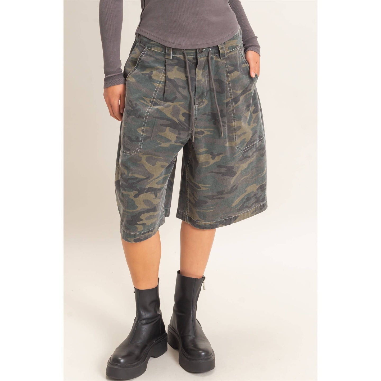 Green Camo Drawstring Shorts (REG)