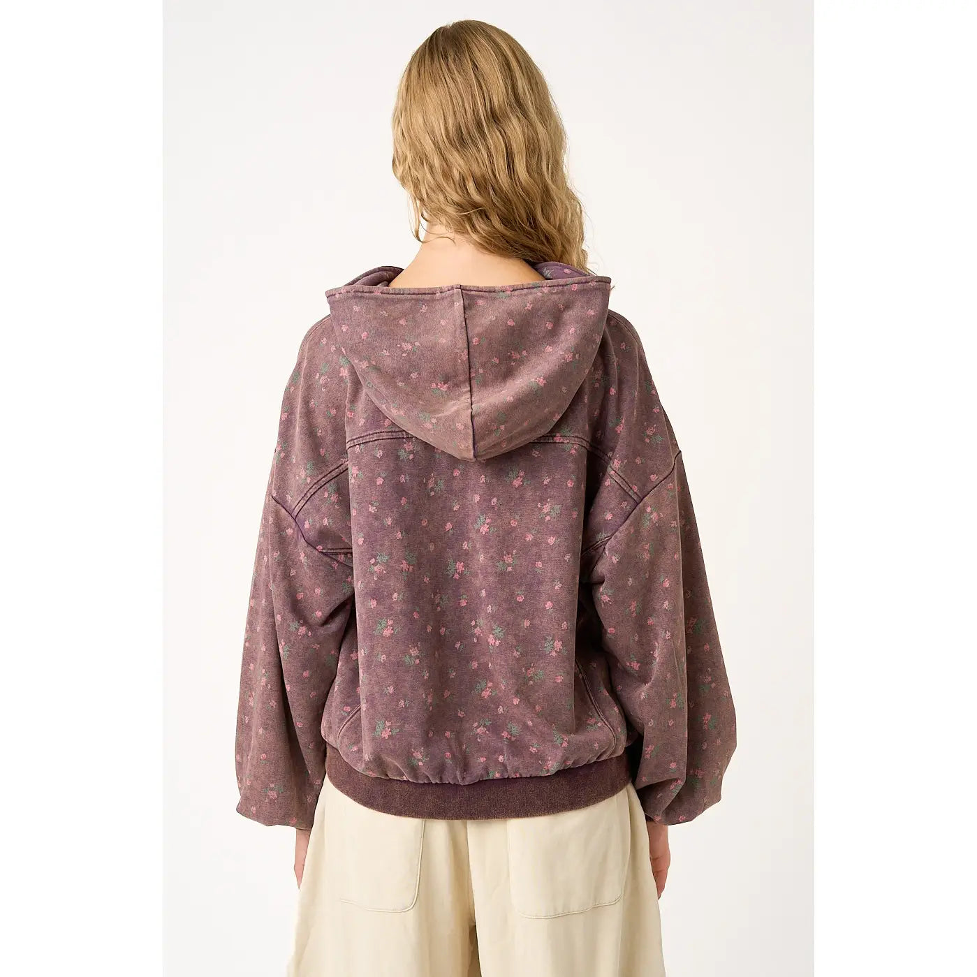 Dainty Floral Hooded Sweatshirt in Plum (REG)
