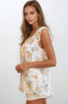 Floral Ruffle Top (REG)