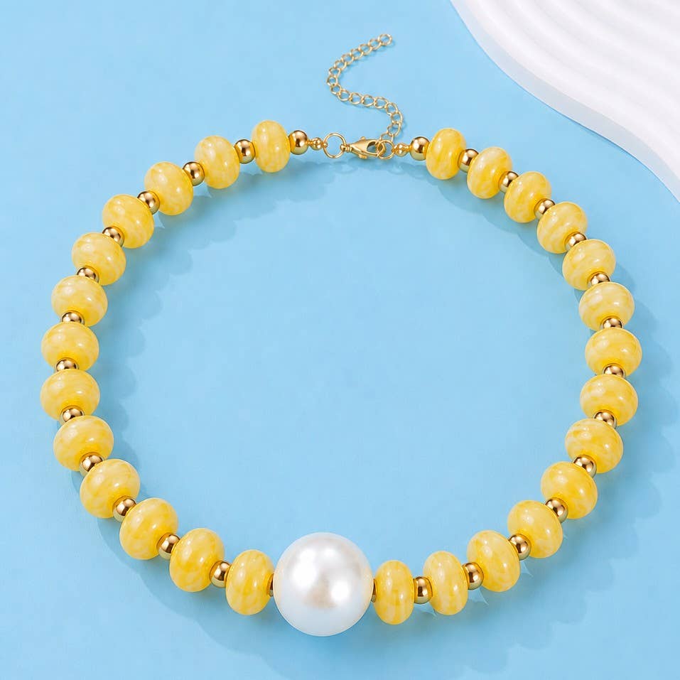 Chunky Pearl Resin Necklace