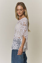 White Daisy Crochet Top (REG)