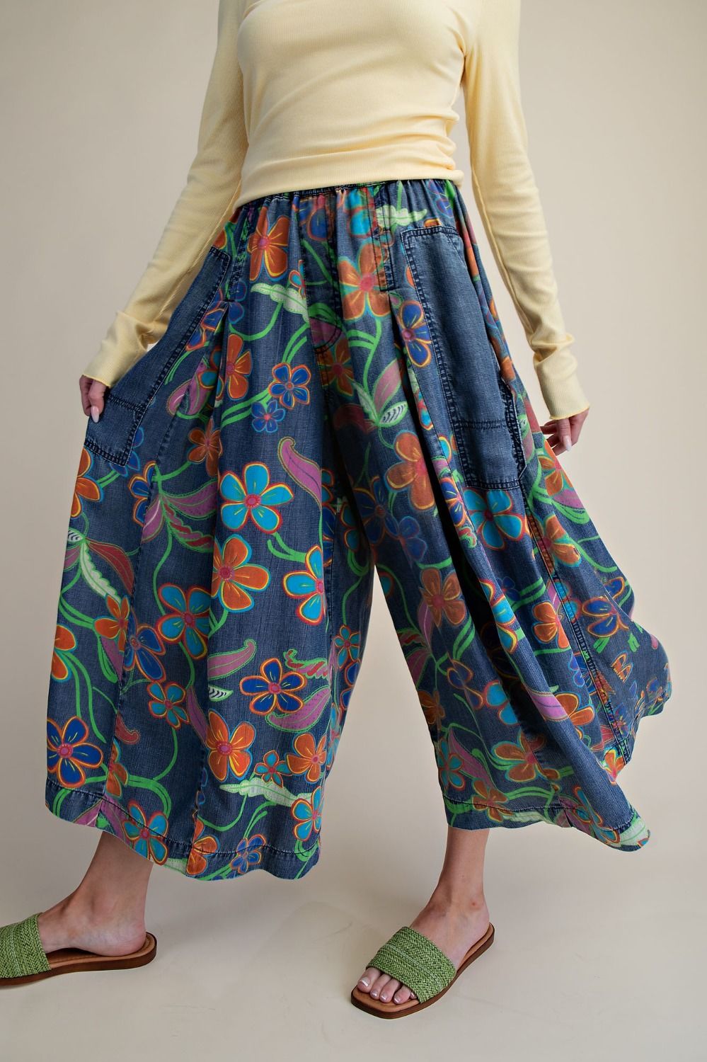Funky Floral Wide Leg Culotte Pants (REG)
