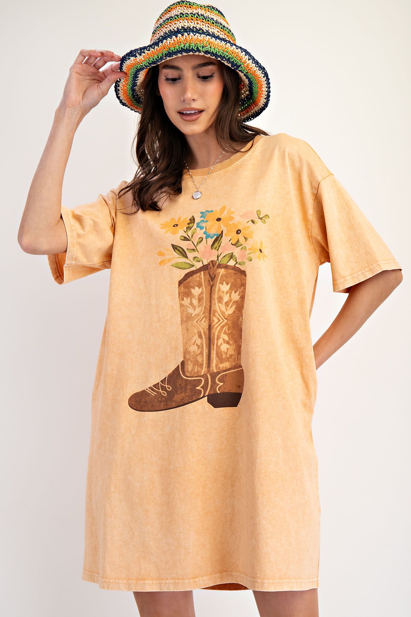 Western Boot T-Shirt Dress (REG)