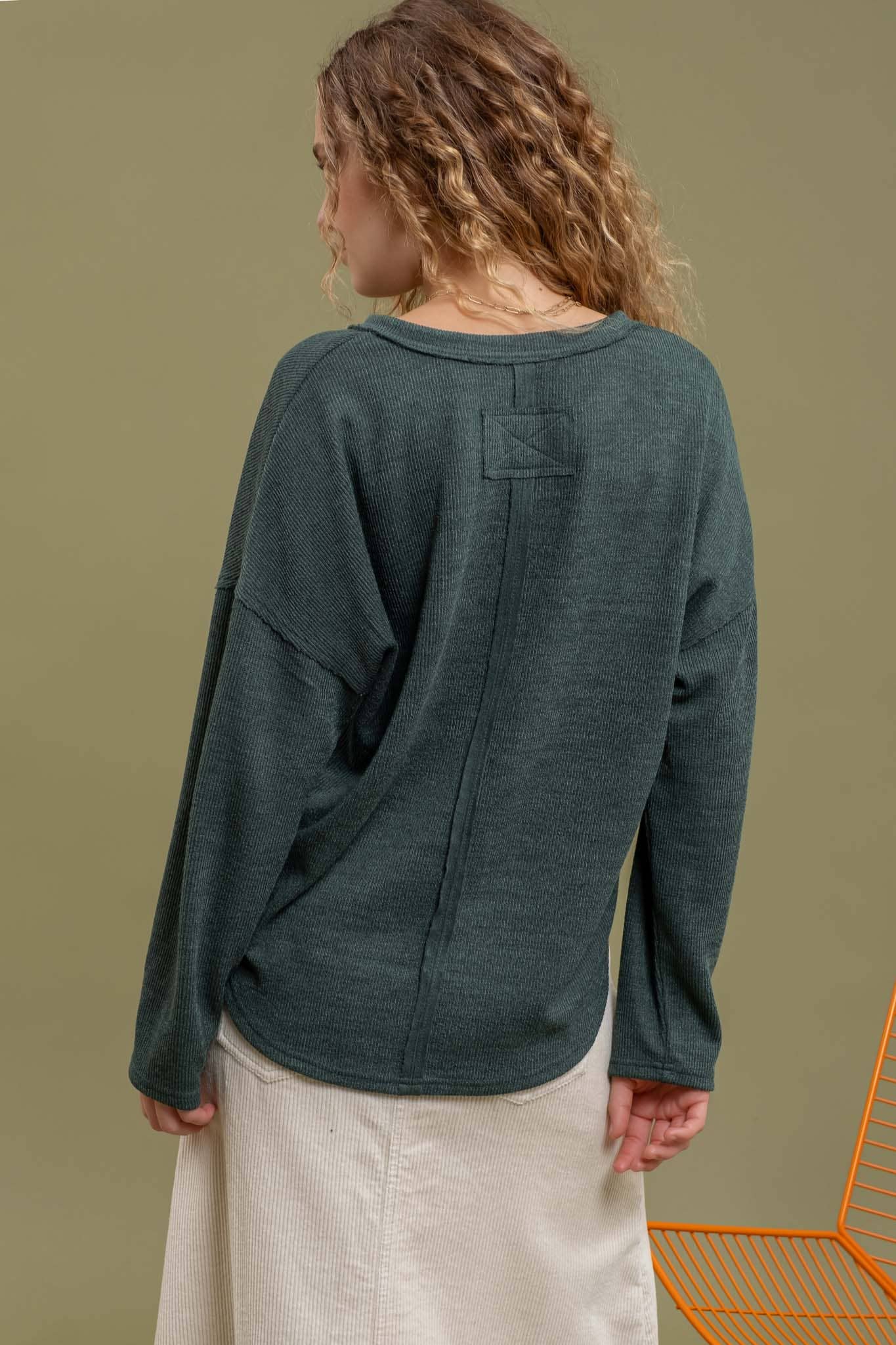 Notch Neck Long Sleeve Top in Forest Green (REG)