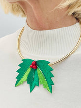Christmas Holly Collar Necklace