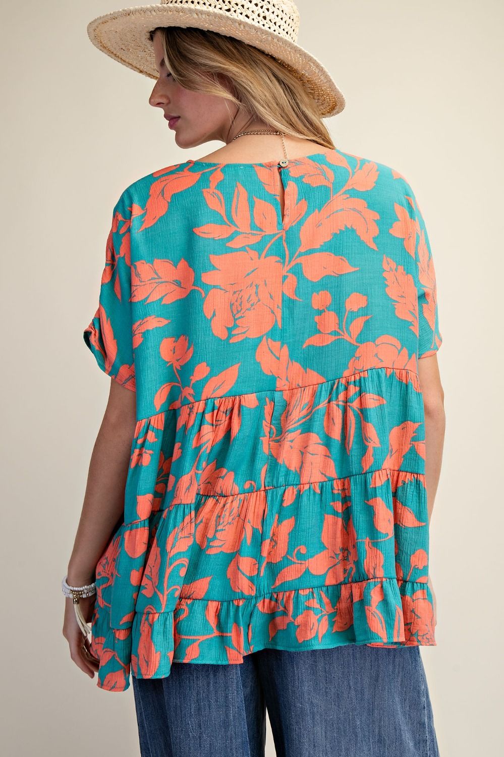 Blossom Tiered Tunic Top in Atlantis Green (REG)