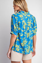 Tropical Flower Challis Top in English Blue (REG)