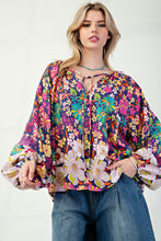 Blooming Flower Top in Blueberry (REG)