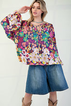 Blooming Flower Top in Blueberry (REG)