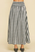 Gingham Plaid Maxi Skirt in Black (REG)