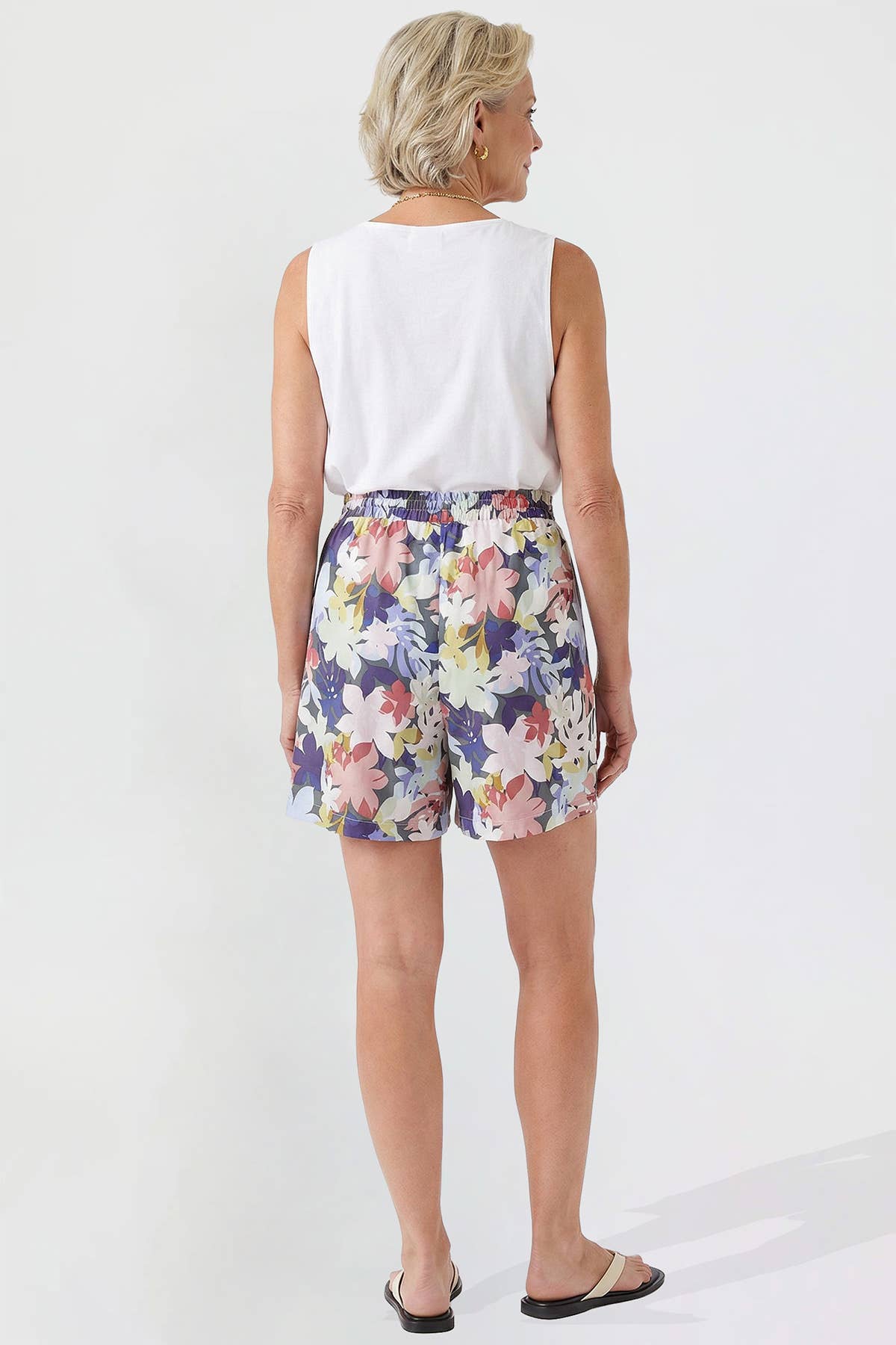 Missy Drawstring Shorts in Floral (REG)