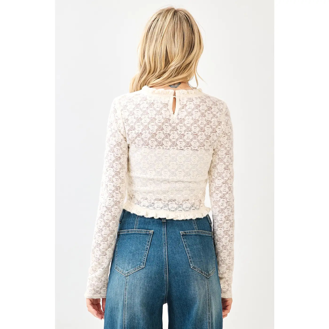 Cropped Novelty Lace Top in Cream (REG)
