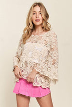 Doily Crochet Bell Top in Beige (REG)