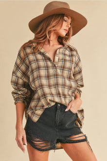 Tamra Plaid Top in Oat (REG)