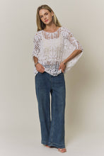 White Daisy Crochet Top (REG)