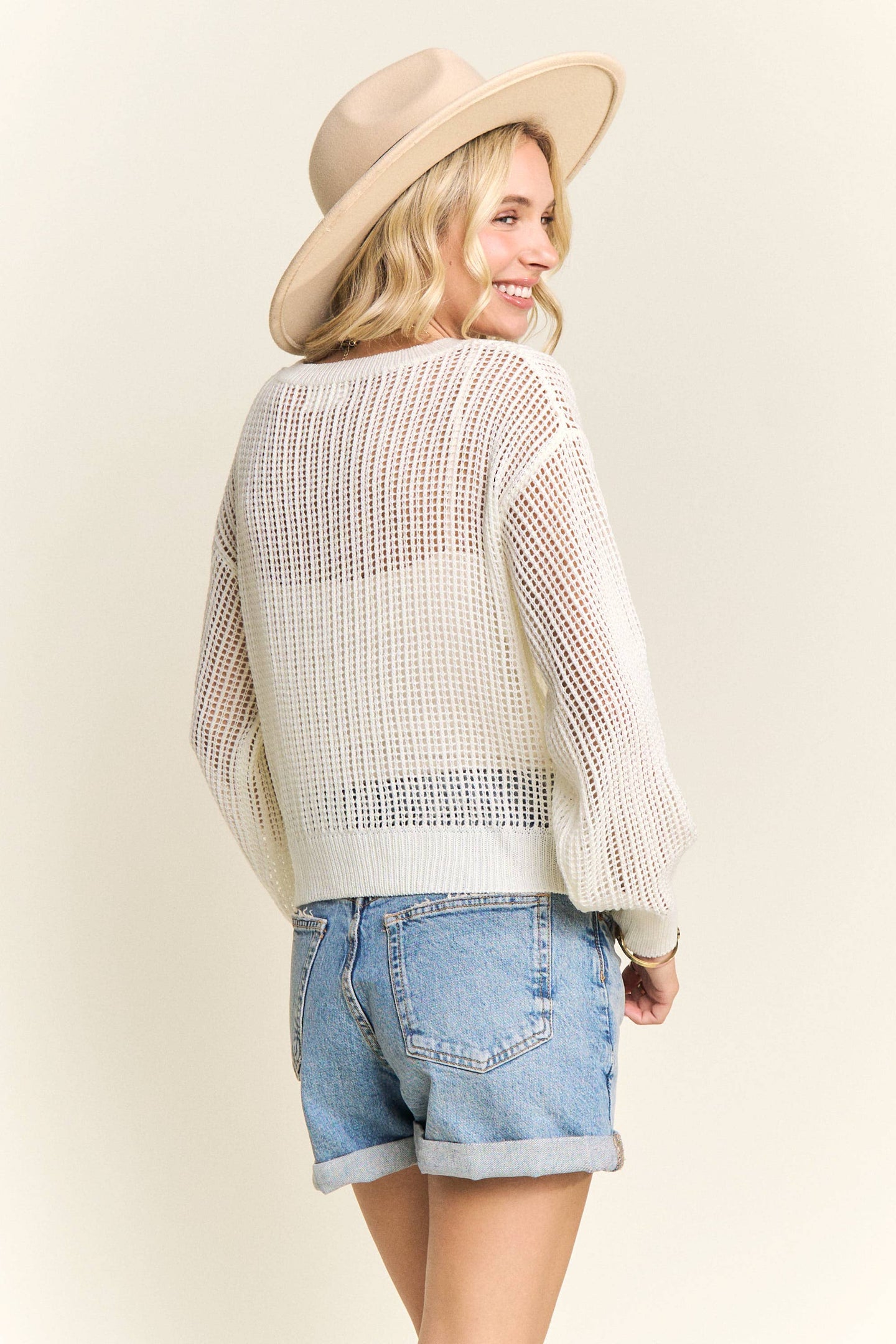 Open Knit Star Pullover Sweater in Off White (REG)