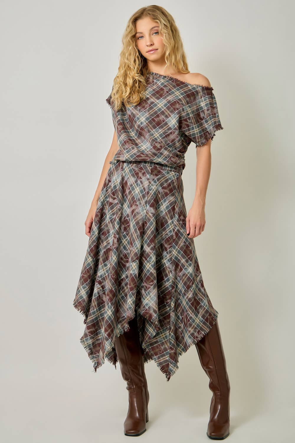 Asymmetrical Frayed Plaid Skirt in Wine/Teal (REG)