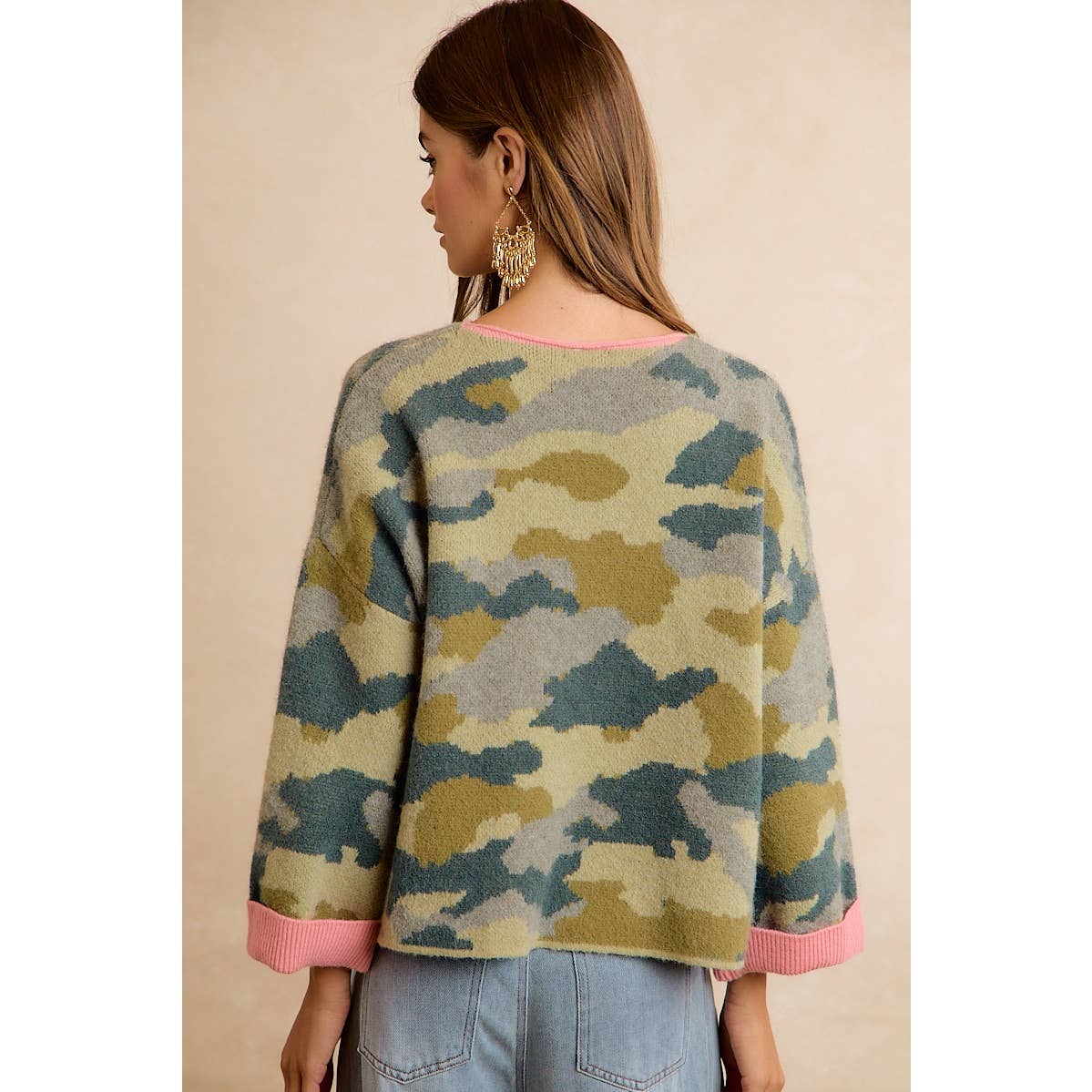 Camo Contrast Roll Sleeve Sweater (REG)