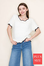 Wavy Neck Sweater (PLUS)